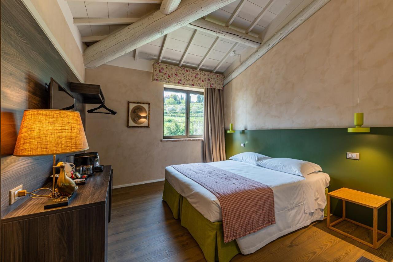Relais Le Coste Hotell Lavagno Eksteriør bilde